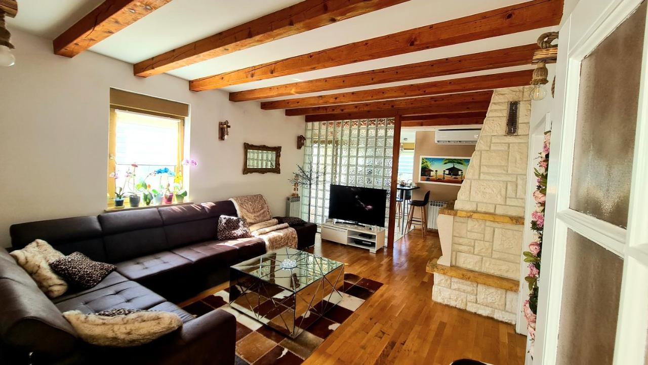 Villa Sunshine Pula Luaran gambar