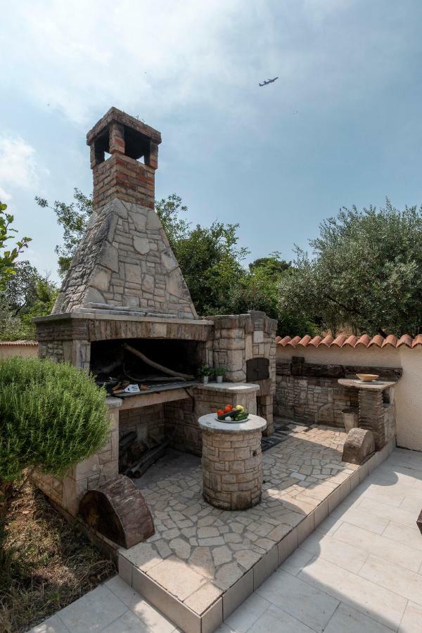 Villa Sunshine Pula Luaran gambar